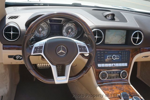 2014 Mercedes-Benz SL-Class 2dr Roadster SL 550 - 23057943 - 22