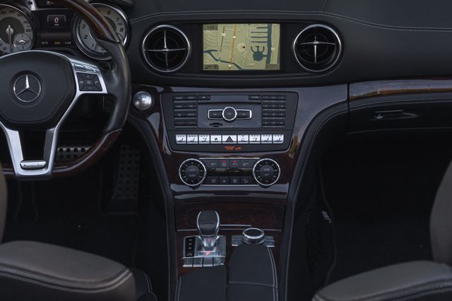 2014 Mercedes-Benz SL-Class 2dr Roadster SL 550 - 22981066 - 18