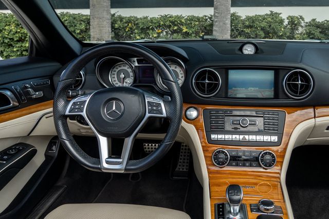 2014 Mercedes-Benz SL-Class 2dr Roadster SL 550 - 23007822 - 17