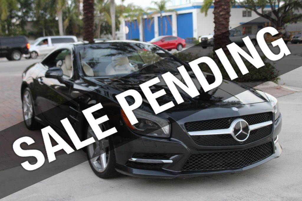 2014 Mercedes-Benz SL-Class ORIGINAL WINDOW STICKER OF $ 117,125 , TWO OWNER EXAMPLE  - 20599070 | Video 1