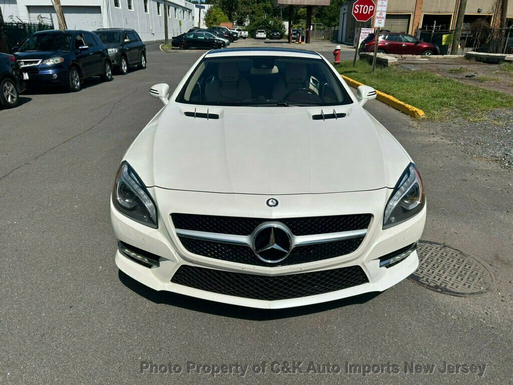 2014 Mercedes Benz SL 550 photo 14