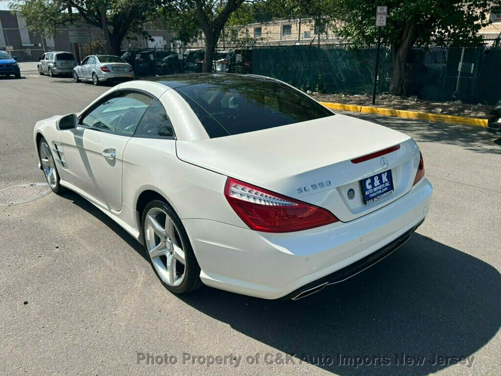 2014 Mercedes Benz SL 550 photo 18