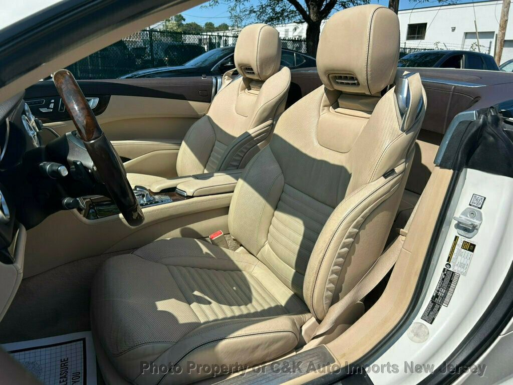 2014 Mercedes Benz SL 550 photo 24