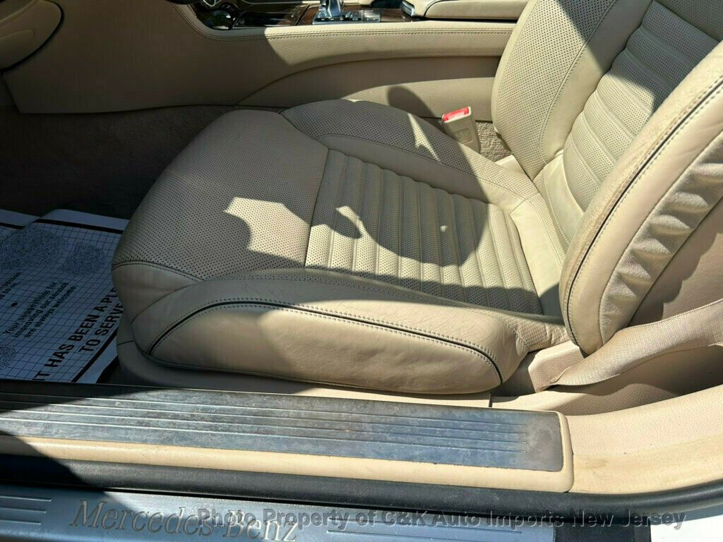 2014 Mercedes Benz SL 550 photo 25