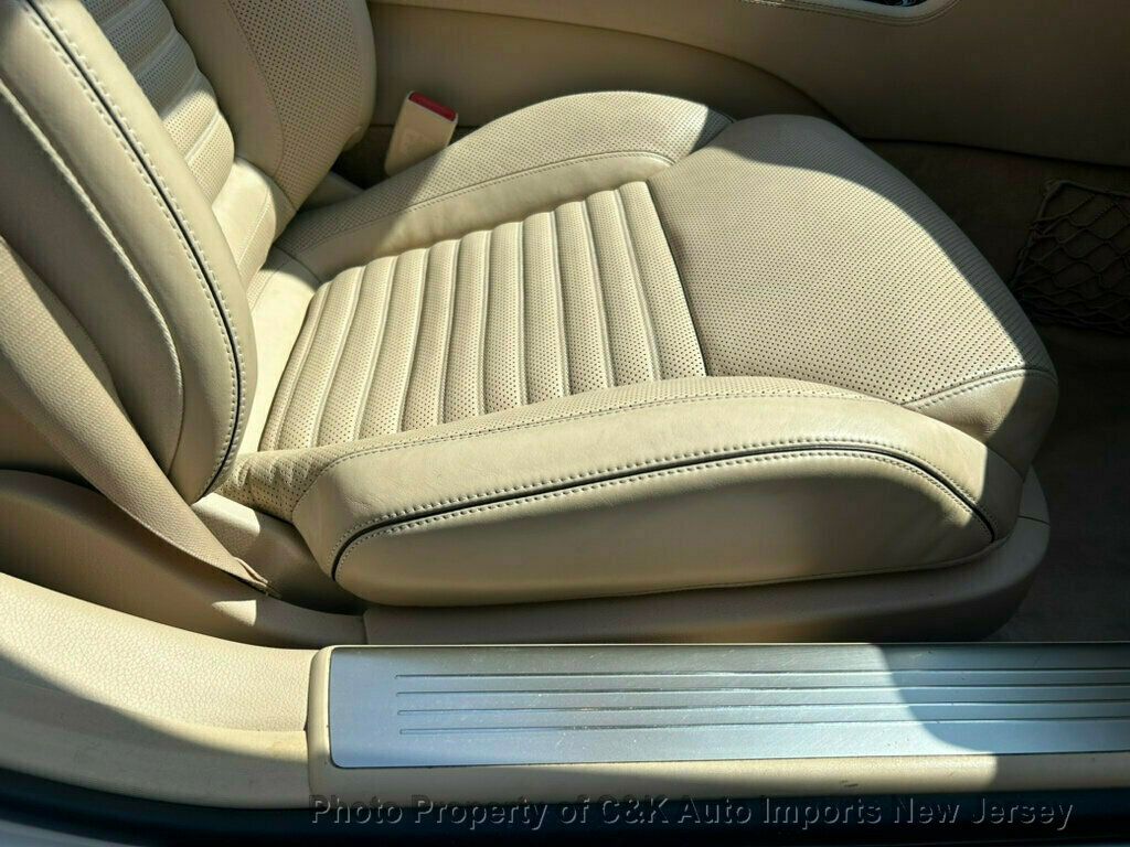 2014 Mercedes Benz SL 550 photo 30
