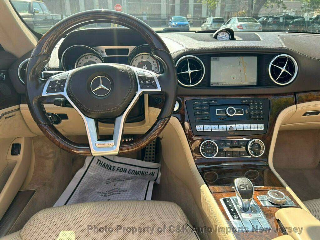 2014 Mercedes Benz SL 550 photo 40