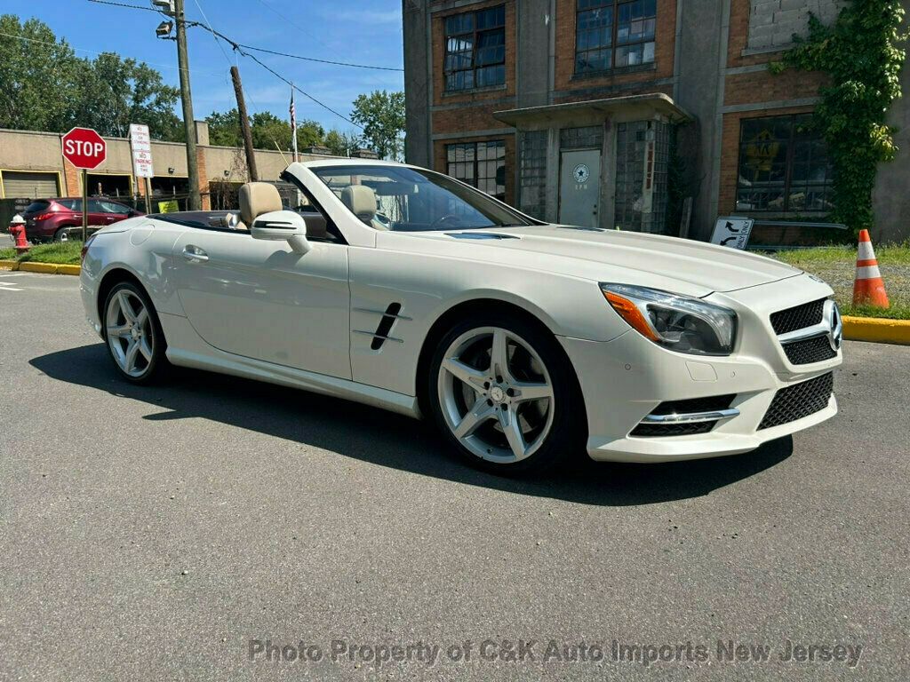 2014 Mercedes Benz SL 550 photo 6