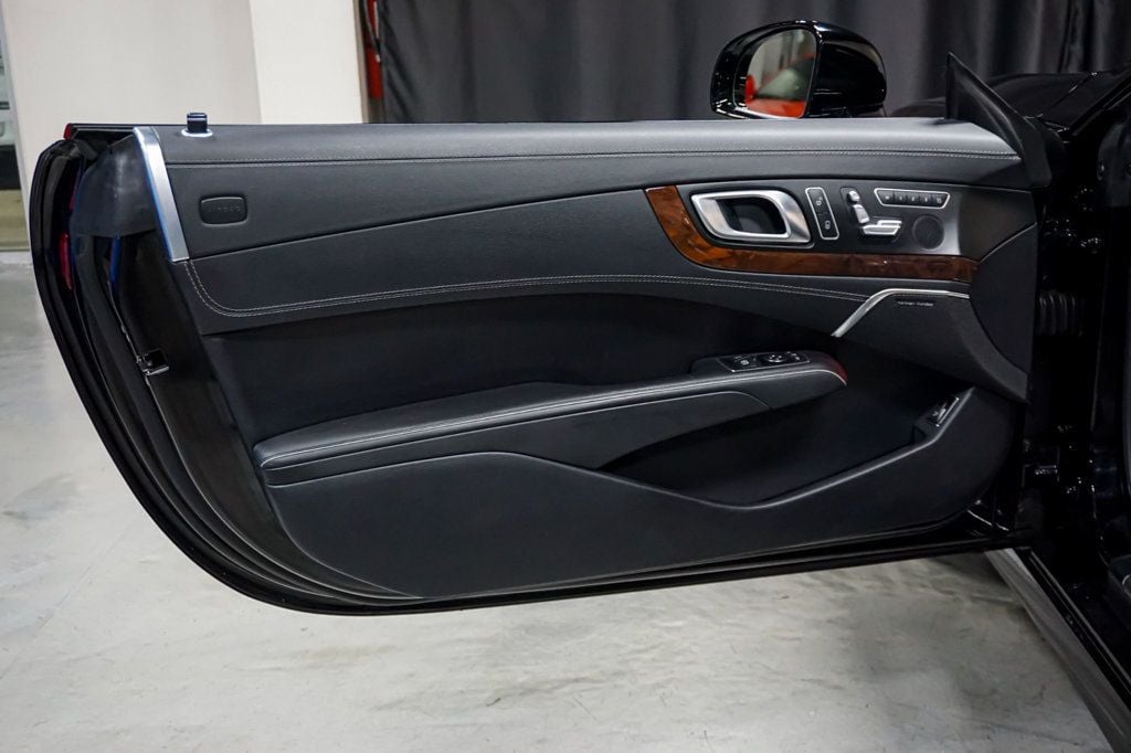 2014 Mercedes-Benz SL-Class *SL63 AMG* *Only 29k Miles* *Pano-Roof* - 22949231 - 20