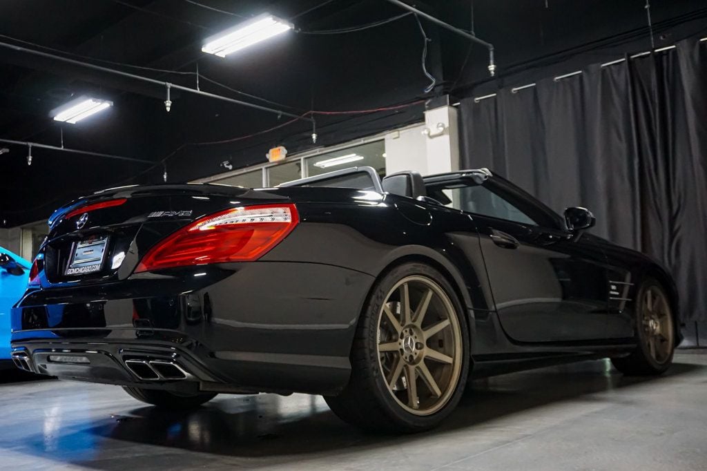 2014 Mercedes-Benz SL-Class *SL63 AMG* *Only 29k Miles* *Pano-Roof* - 22949231 - 31