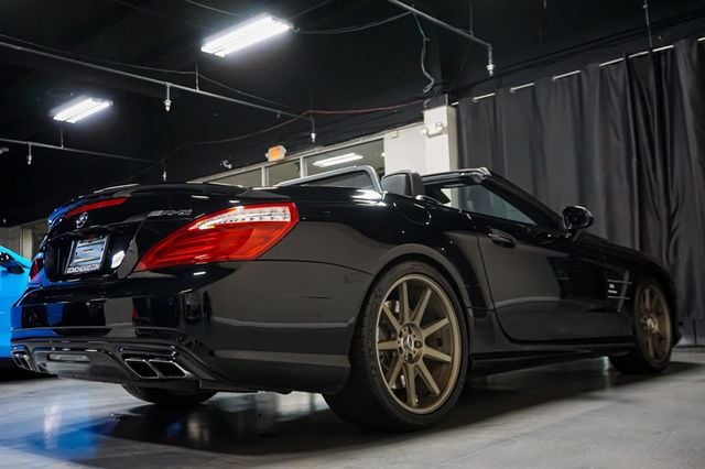 2014 Mercedes-Benz SL-Class *SL63 AMG* *Only 29k Miles* *Pano-Roof* - 22949231 - 31