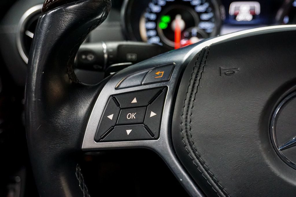 2014 Mercedes-Benz SL-Class *SL63 AMG* *Only 29k Miles* *Pano-Roof* - 22949231 - 65