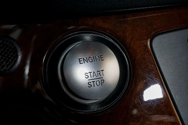 2014 Mercedes-Benz SL-Class *SL63 AMG* *Only 29k Miles* *Pano-Roof* - 22949231 - 78