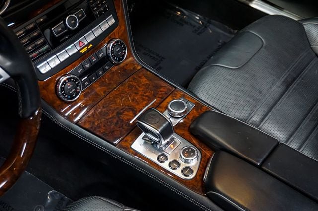 2014 Mercedes-Benz SL-Class *SL63 AMG* *Only 29k Miles* *Pano-Roof* - 22949231 - 83