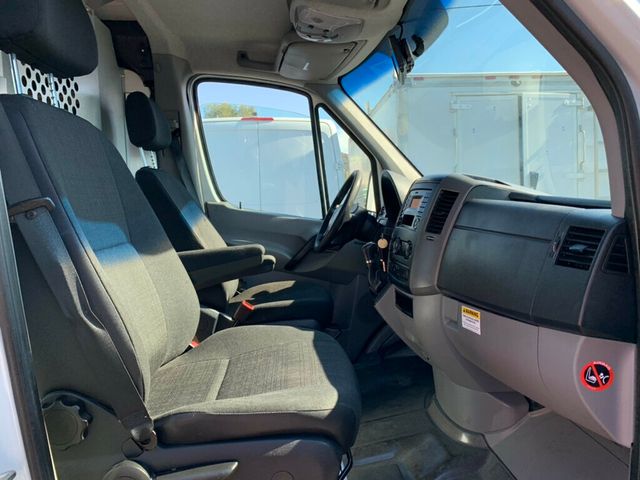 2014 Mercedes-Benz Sprinter Cargo Vans 2500 144" - 22975618 - 43