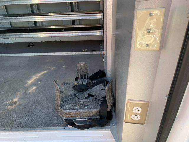 2014 Mercedes-Benz Sprinter Cargo Vans 2500 144" - 22975618 - 4