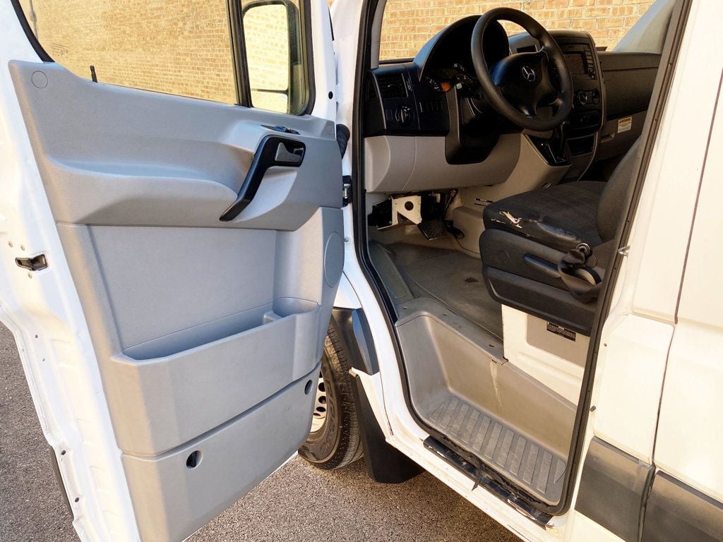 2014 Mercedes-Benz Sprinter Cargo Vans 2500 144" - 22979408 - 11