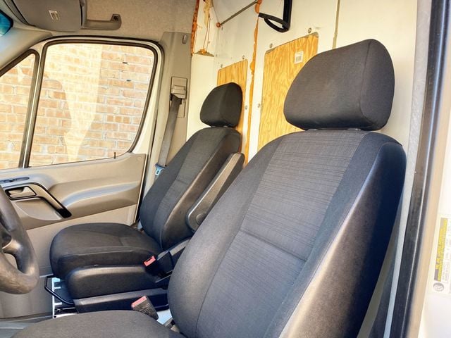 2014 Mercedes-Benz Sprinter Cargo Vans 2500 144" - 22979408 - 13