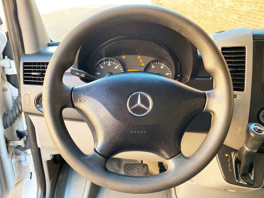 2014 Mercedes-Benz Sprinter Cargo Vans 2500 144" - 22979408 - 16