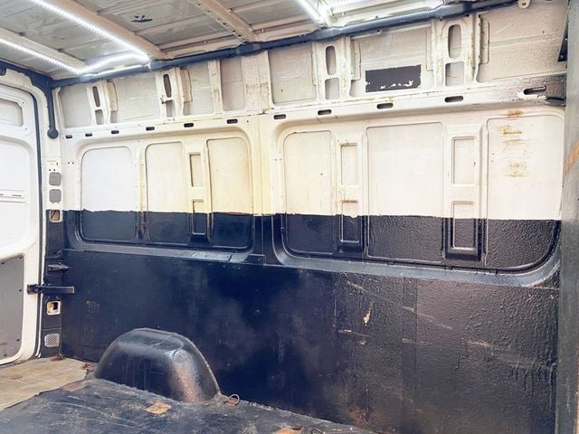 2014 Mercedes-Benz Sprinter Cargo Vans 2500 144" - 22979408 - 35