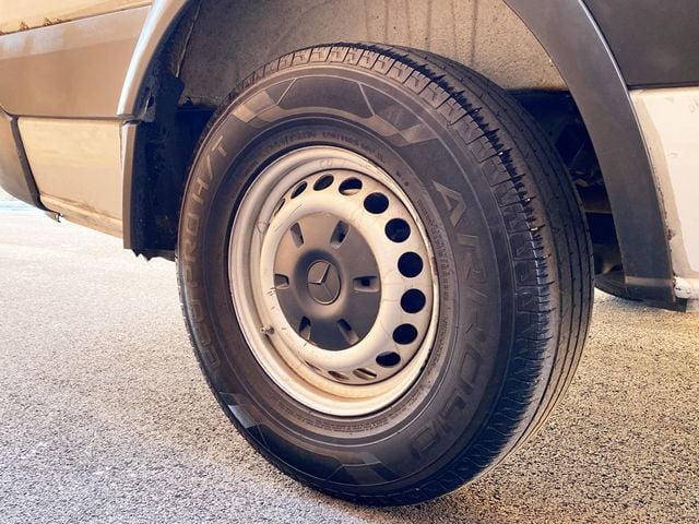 2014 Mercedes-Benz Sprinter Cargo Vans 2500 144" - 22979408 - 43