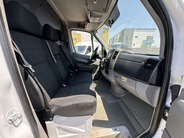 2014 Mercedes-Benz Sprinter Cargo Vans 2500 144" - 22465844 - 5