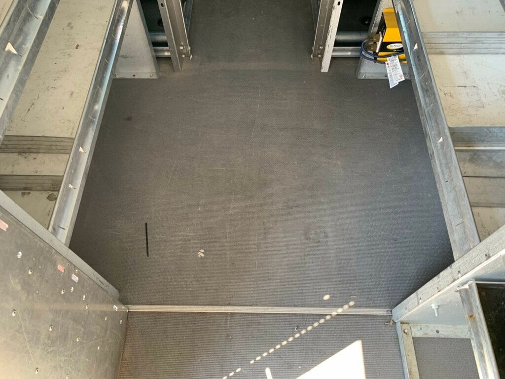 2014 Mercedes-Benz Sprinter Cargo Vans 2500 144" W ladder rack - 22907328 - 12