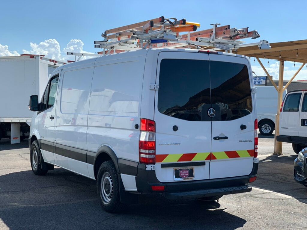 2014 Mercedes-Benz Sprinter Cargo Vans 2500 144" W ladder rack - 22907328 - 31