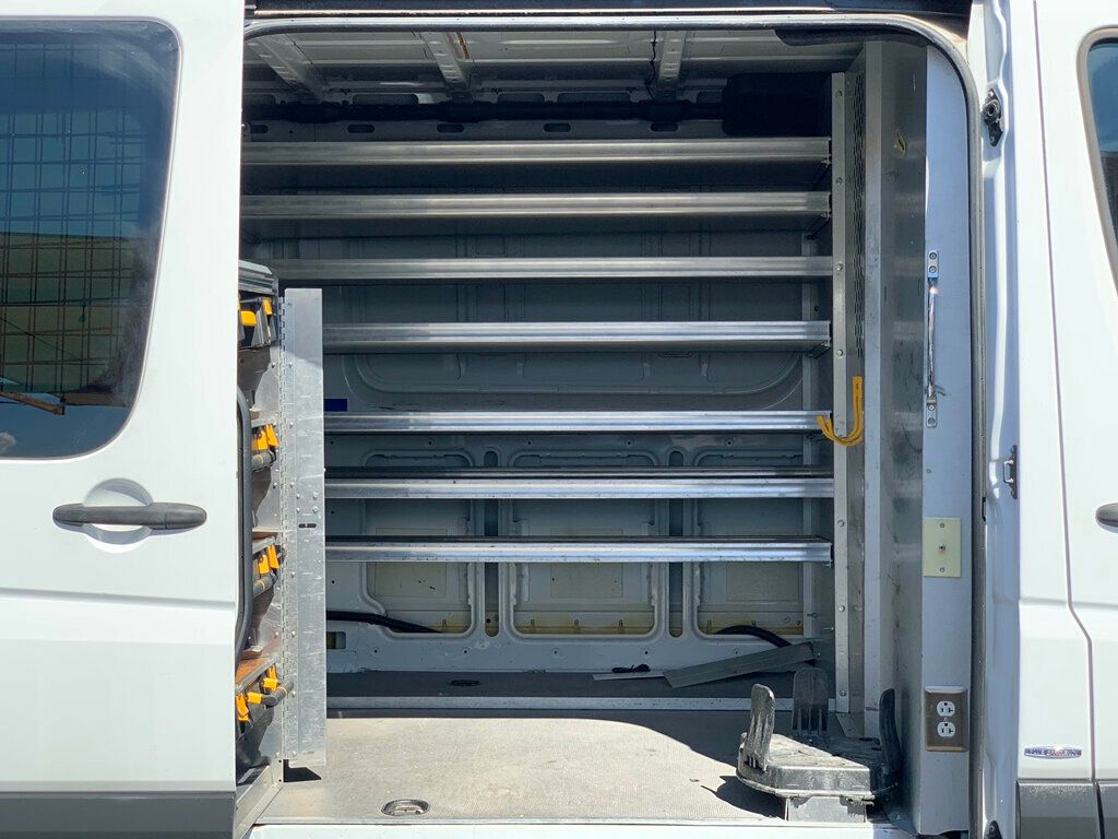 2014 Mercedes-Benz Sprinter Cargo Vans 2500 144" W ladder rack - 22907328 - 3