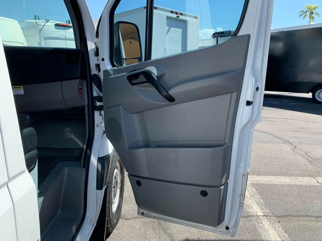 2014 Mercedes-Benz Sprinter Cargo Vans 2500 144" W ladder rack - 22907328 - 42