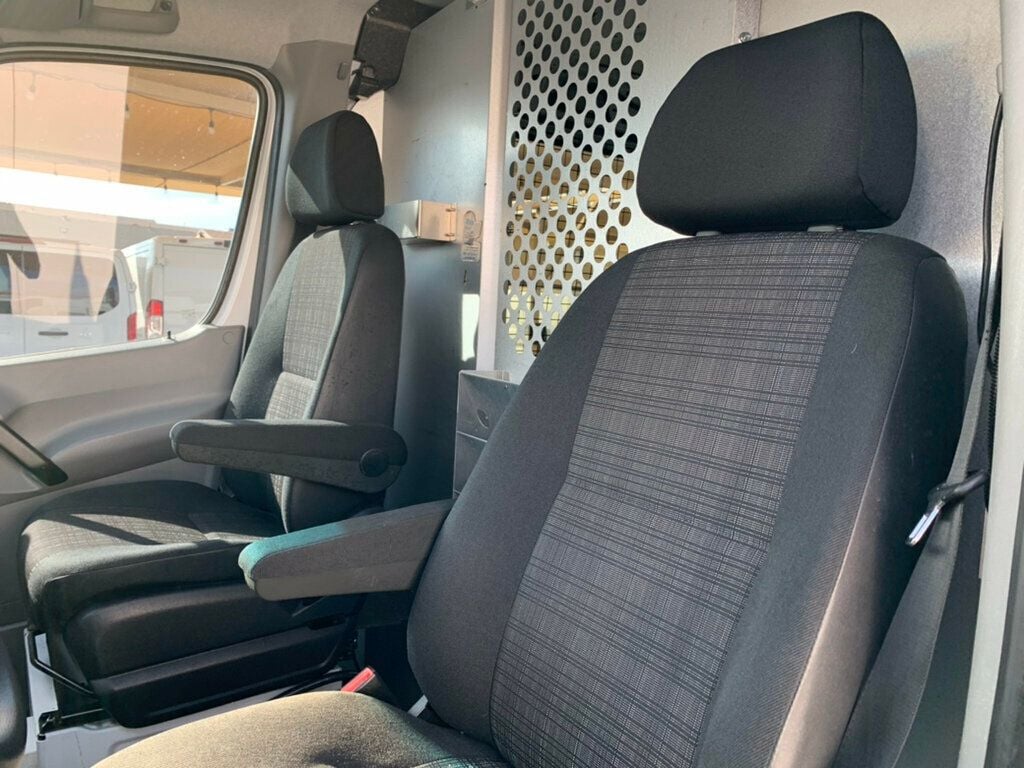2014 Mercedes-Benz Sprinter Cargo Vans 2500 144" W/Ladder Racks - 22918677 - 40
