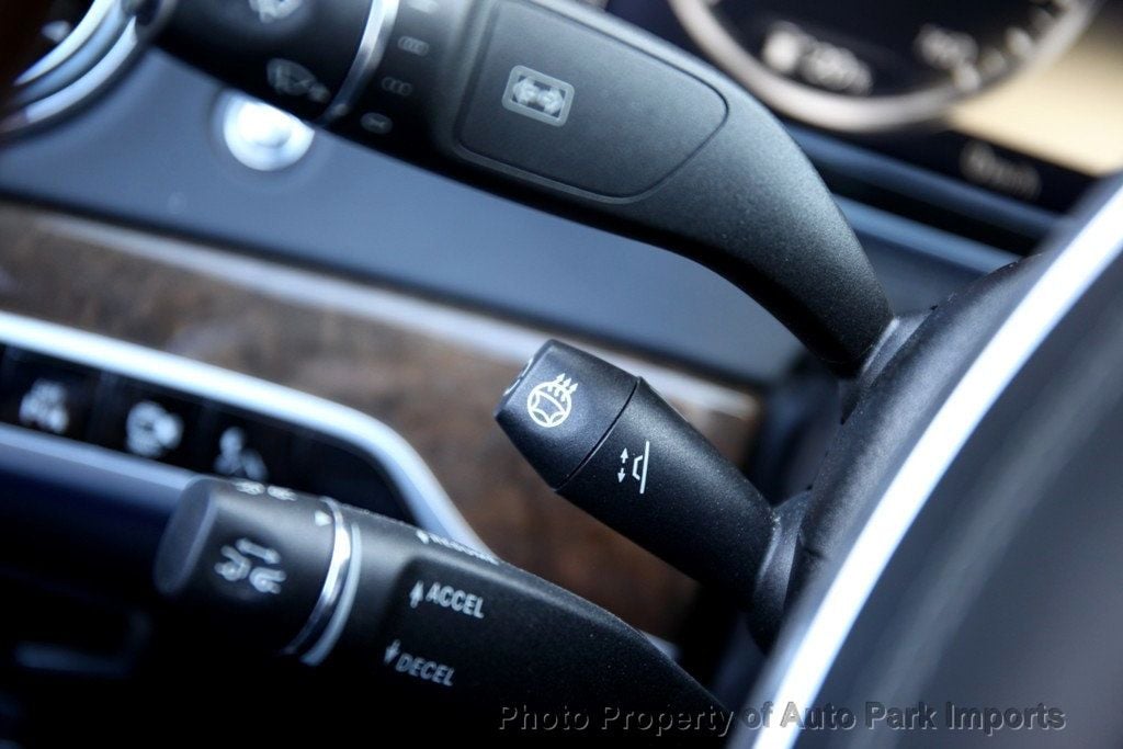 2014 Mercedes Benz S 550 4MATIC photo 47