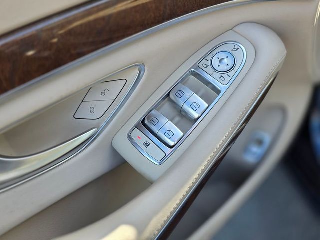 2014 Mercedes-Benz S-Class 4dr Sedan S 550 RWD - 22986669 - 11