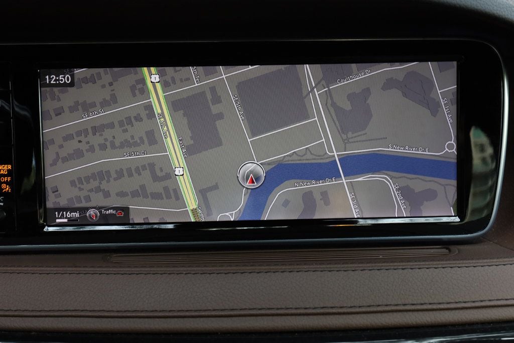 2014 Mercedes-Benz S-Class S550 4MATIC Edition 1 Sedan - 22997487 - 45