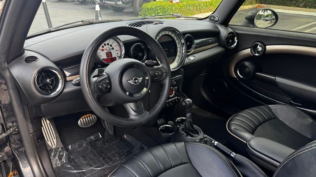 2014 MINI Cooper S Clubman Bond Street Edition - 23035236 - 12