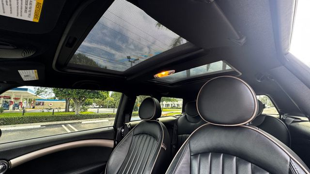 2014 MINI Cooper S Clubman Bond Street Edition - 23035236 - 19