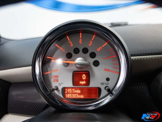 2014 MINI Cooper S Clubman CLEAN CARFAX, 6-SPD MANUAL, PAN SUNROOF, JCW EXTERIOR, NAVI - 22924403 - 9