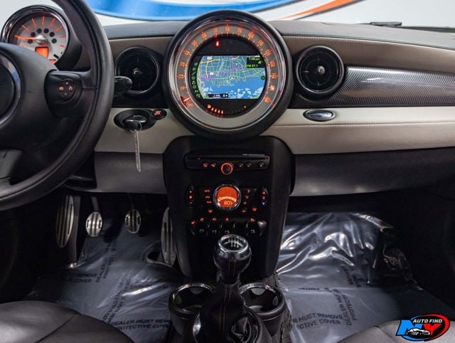 2014 MINI Cooper S Clubman CLEAN CARFAX, 6-SPD MANUAL, PAN SUNROOF, JCW EXTERIOR, NAVI - 22924403 - 10