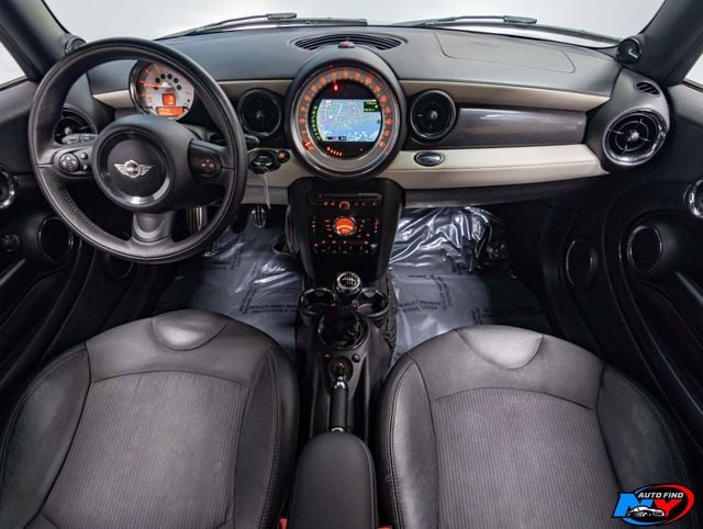 2014 MINI Cooper S Clubman CLEAN CARFAX, 6-SPD MANUAL, PAN SUNROOF, JCW EXTERIOR, NAVI - 22924403 - 1