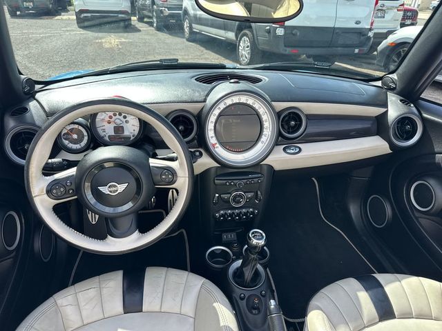 2014 MINI Cooper S Convertible   - 22967783 - 12
