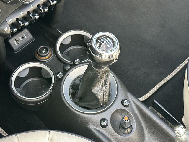 2014 MINI Cooper S Convertible   - 22967783 - 16