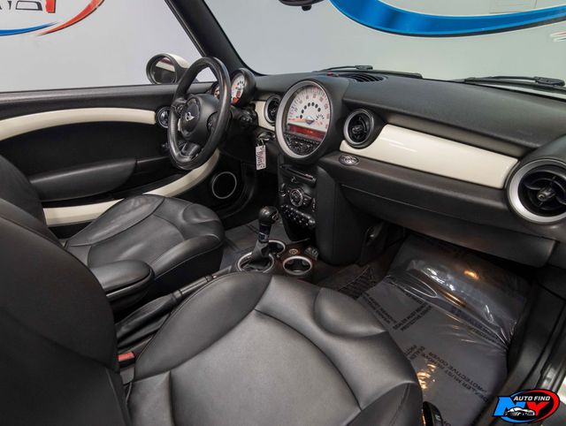 2014 MINI Cooper S Convertible CLEAN CARFAX, CONVERTIBLE, HEATED SEATS, ALLOY WHEELS - 22919072 - 20
