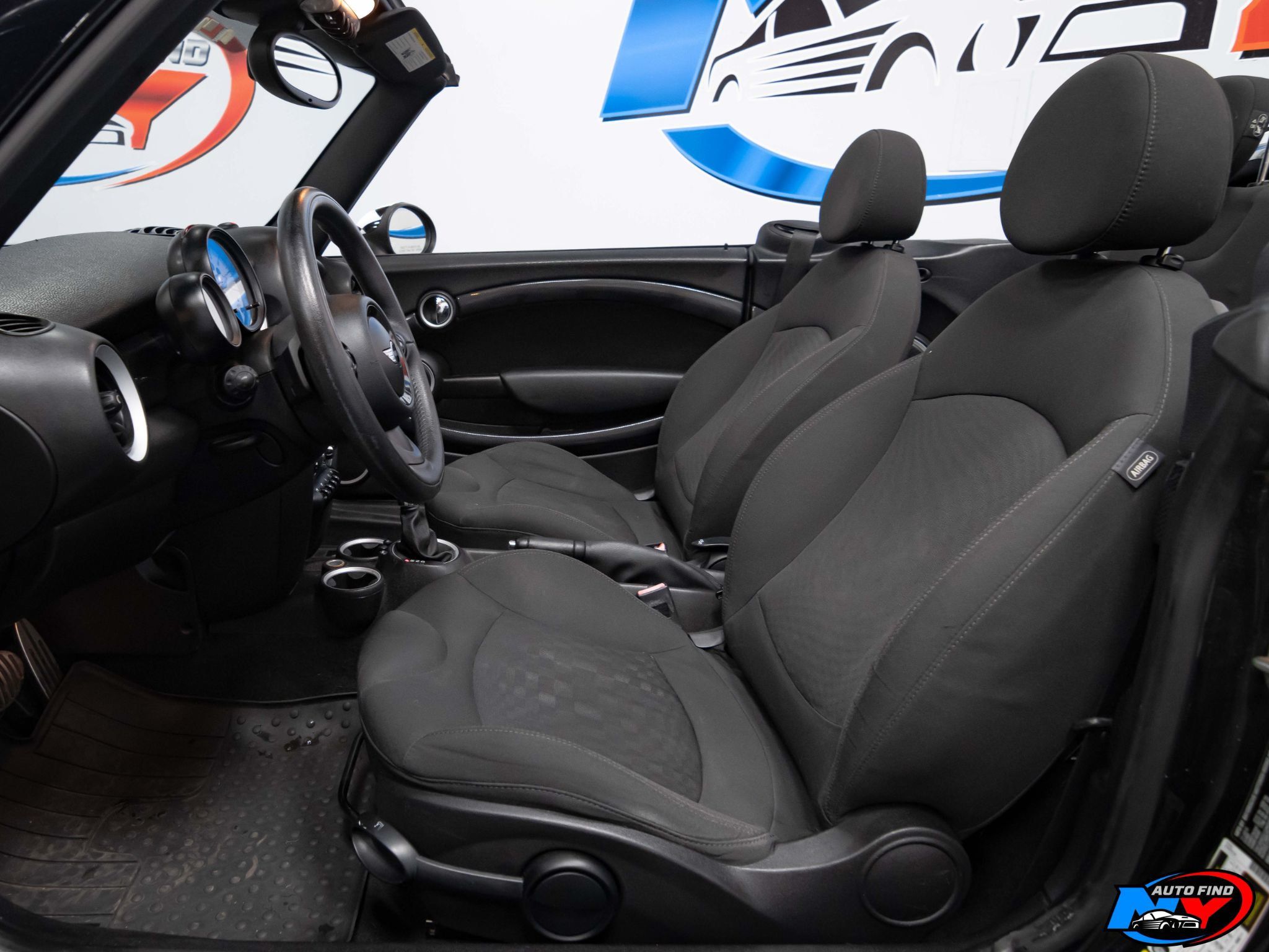 2014 Mini Cooper S Convertible photo 11