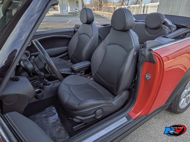 2014 MINI Cooper S Convertible CONVERTIBLE, TWIN SPOKE ALLOY WHEELS, CENTER ARMREST - 22999115 - 9