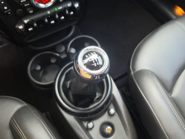 2014 MINI Cooper S Countryman ALL4 - 23054609 - 31