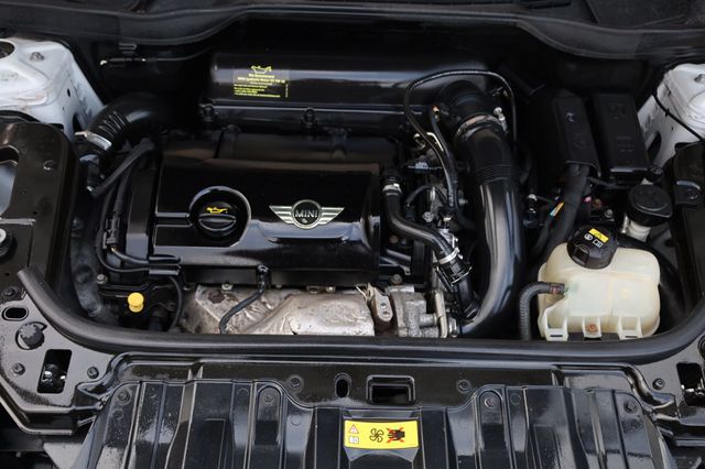 2014 MINI Cooper S Countryman ALL4 - 22939528 - 18