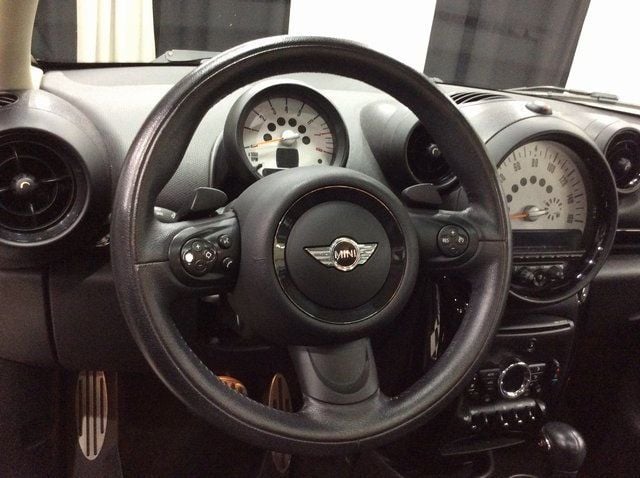 2014 Mini Cooper S ALL4 photo 11