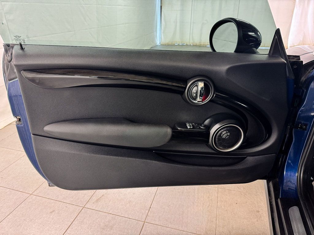 2014 MINI Cooper S Hardtop 2 Door  - 23090620 - 13