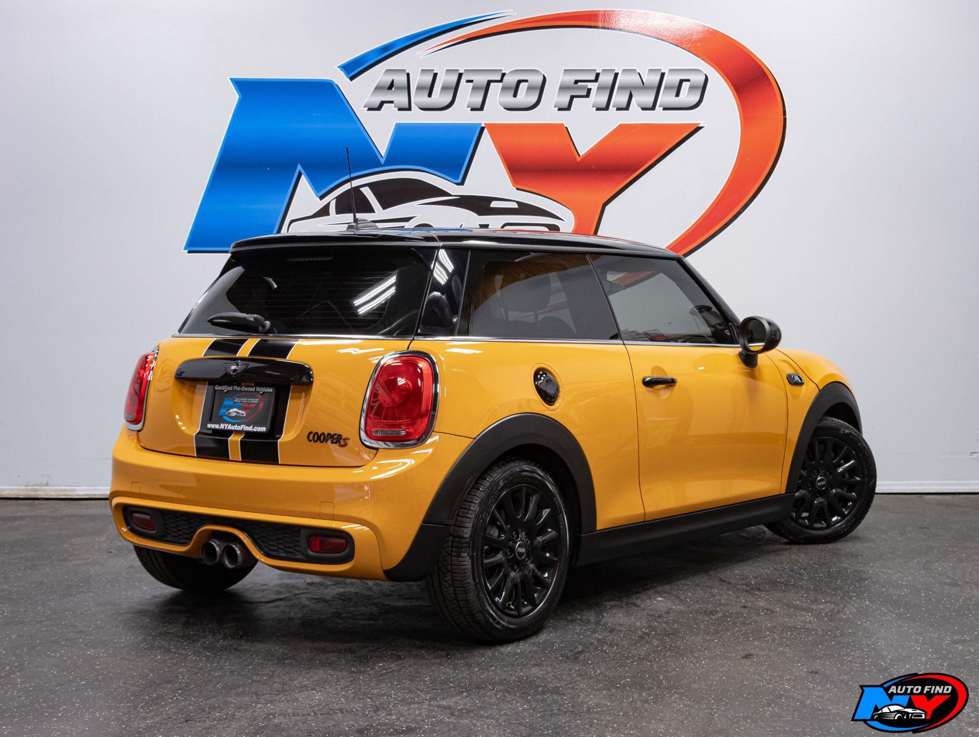 2014 Mini Cooper Hardtop 2 Door photo 4