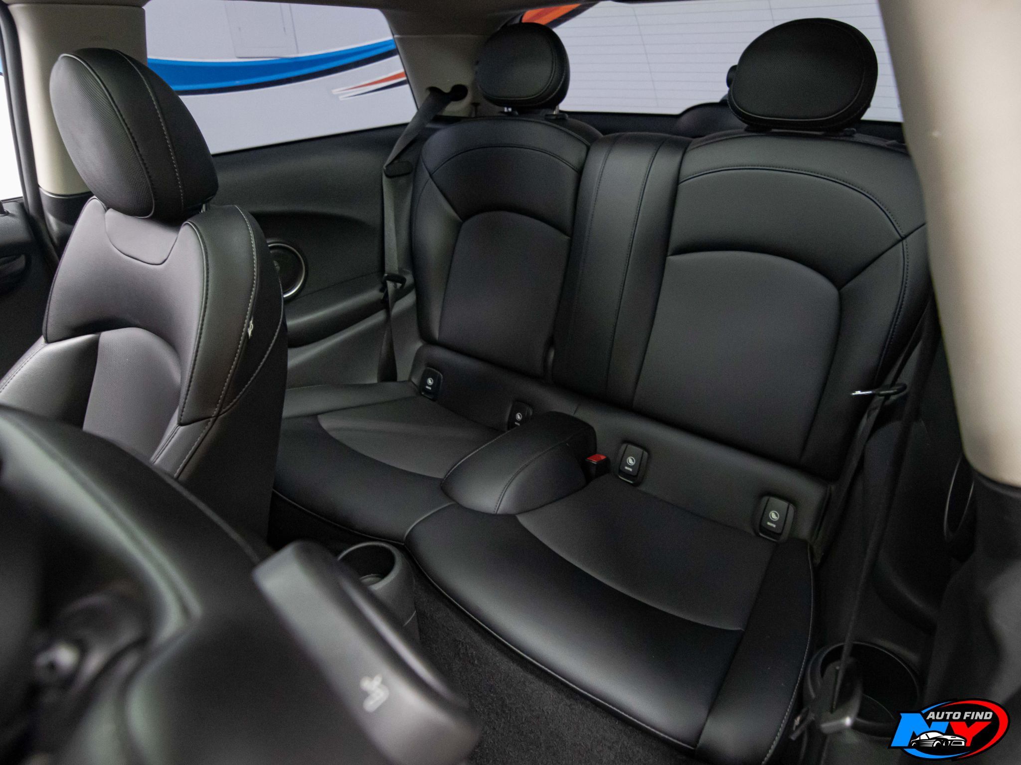 2014 Mini Cooper Hardtop 2 Door Coupe photo 9