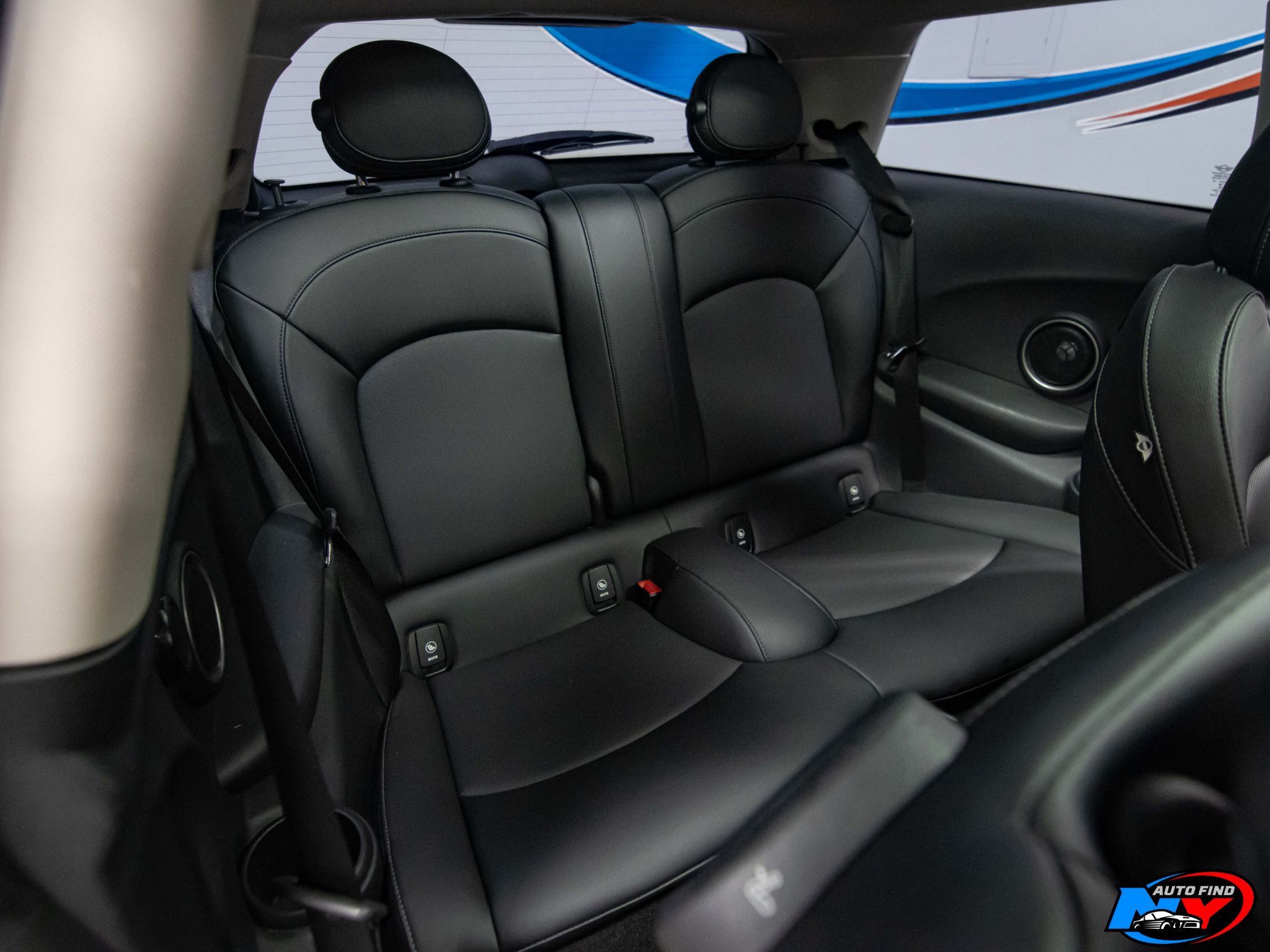 2014 Mini Cooper Hardtop 2 Door Coupe photo 12